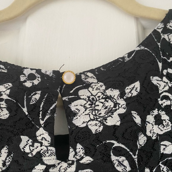 NWT Stunning A-Line B&W floral Hepburn Dress: - Picture 3 of 6